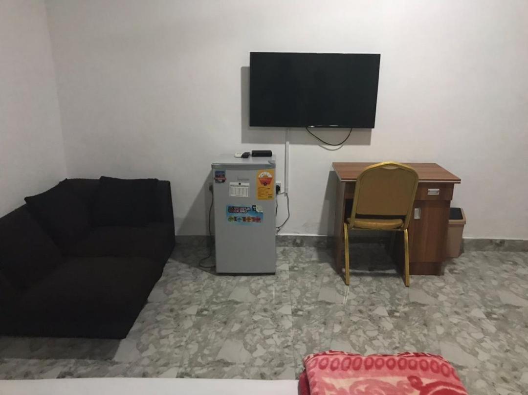 Nana'S Holiday Let Adenta Экстерьер фото
